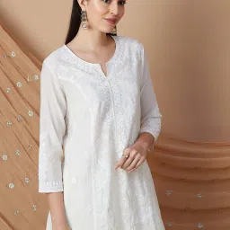 Melange by Lifestyle White Embroidered A Line Kurta With Slip image 5