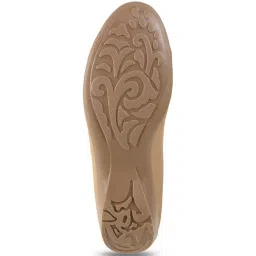 Mochi Women's Beige Flat Ballets image 5