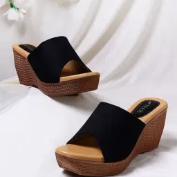 Trase Women's Black Casual Wedges-picture-20