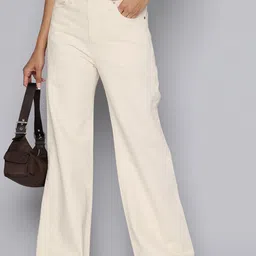 Levis Women Ribcage Wide Leg High-Rise Jeans-image-20