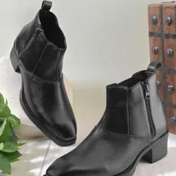 Prolific Men's Black Chelsea Boots image 1
