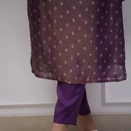 FAST FASHIONS Women Regular Thread Work Kurta with Trousers & With Dupatta image 3