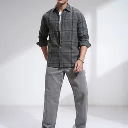 HIGHLANDER Men Spread Collar Checked Casual Shirt image 3