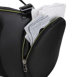 GROUPERS Printed Medium Foldable Sports or Gym Duffel Bag image 5