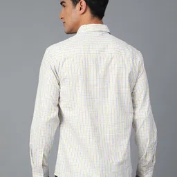 Stylecast X Kotty Spread Collar Checked Casual Shirt image 2