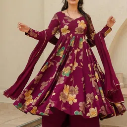 DIVASTRI Women Floral Printed Kurta with Palazzo & Dupatta image 4