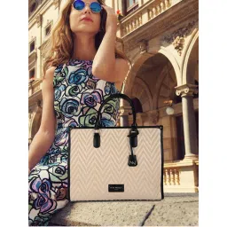 MINI WEST LONDON Beige Times Square Luxury Tote Bag-image-24