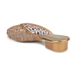 Inc.5 Women's Antique Gold Mule Shoes image 5