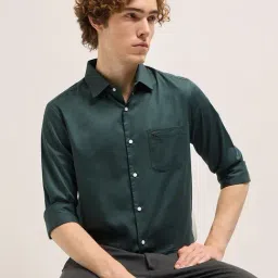 The Bear House Green Cotton Tailored Fit Solid Formal Shirt-picture-31