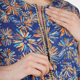 angloindu Ethnic Motifs Printed Regular Pure Cotton Maternity Kurta with Sharara image 2