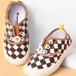 Cute Walk by Babyhug Slip On Casual Shoes With Checks Print - Brown image 2