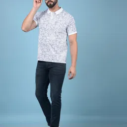 Crimsoune Club Men Slim Fit Low Distress Light Fade Stretchable Jeans-image-49