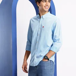 Aeropostale Men Premium Button Down Collar Pure Cotton Casual Shirt image 4