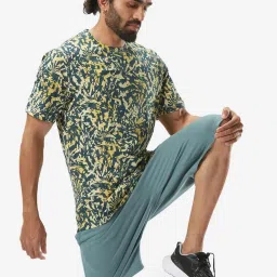 Domyos By Decathlon Yellow Slim Fit Printed Tank Tee image 5