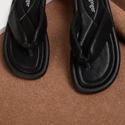 Ginger by Lifestyle Women's Black Thong Sandals-picture-30
