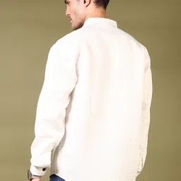 V-Mart Men Spread Collar Typography Printed Cotton Casual Shirt image 3