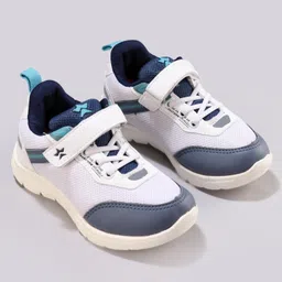 Cute Walk by Babyhug Sneakers  with Velcro Closure -White image 2