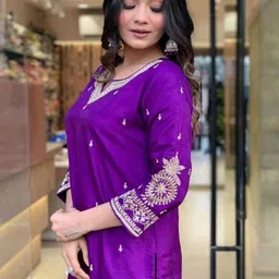 Royal Export Women Embroidered Zardozi Kurta with Trousers & With Dupatta image 3