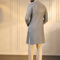 Anouk Men Geometric Embroidered Chikankari Kurta image 2