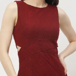 MADAME Maroon Cotton Self Design Bodycon Dress image 5