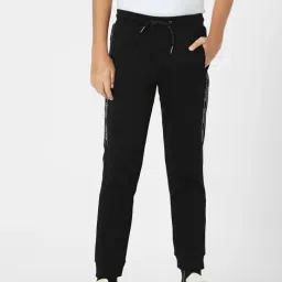 Jack & Jones Junior Black Solid Trackpants-picture-13