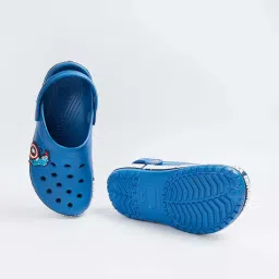 Fame Forever by Lifestyle Kids Navy Back Strap Clogs image 5