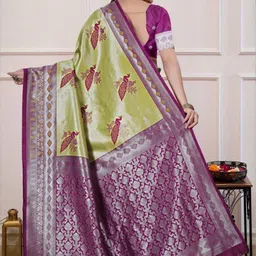 THE AQUARIUS Ethnic Motifs Zari Art Silk Handloom Banarasi Saree image 4