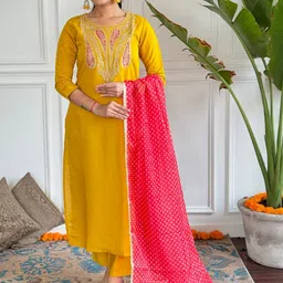 ejoty fashion Embroidered Round Neck Thread Work Straight Kurta With Trousers & Dupatta-image-6