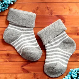 NEXT2SKIN Pack Of 3 Striped Soft Cotton Socks - Black Light Grey & Green image 3