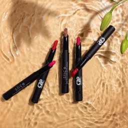 C2P PROFESSIONAL MAKEUP Slice Non Transfer Matte Lipstick Rose Bouquet 101 - 1.7 gm image 5