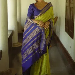 ZIKARAA Ethnic Motifs Zari Saree-picture-18