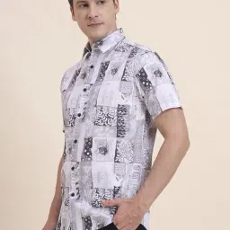 JadeBlue Grey Cotton Printed Regular Fit Shirt image 4