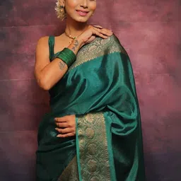 AAVEE Woven Design Zari Silk Blend Saree image 3