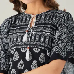 The Kaftan Company Black & White Printed Kaftan Nighty image 5