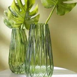 Pure Home and Living Green Diamond Cut Glass Vase-image-95