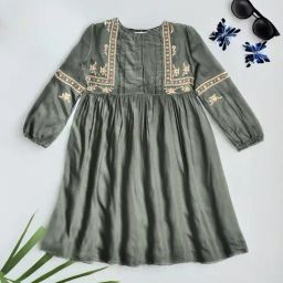Bella Moda Girls Green Cotton Three Fourth Sleeves Floral Embroidered Knee Length Dress-picture-1