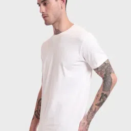 Bewakoof White Crew T-Shirt image 3
