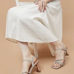 CODE by Lifestyle Women Back Strap Sandals image 3