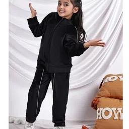 NEUDIS Velvet Knit Full Sleeves Contrast Piping Detailed Sweatjacket & Joggers Set - Black-picture-11