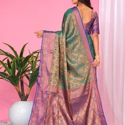 AKSH FASHION Woven Design Zari Silk Blend Banarasi Saree image 4