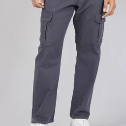 Wrangler Men Low-Rise Cargos Trousers-picture-30