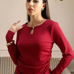 Globus Women Maroon Keyhole Neck Long Sleeves Solid Ruched Detail Top-image-72