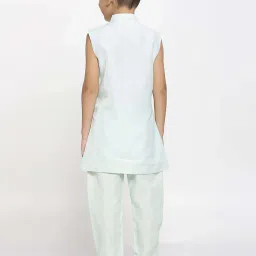 Kids Island Boys Green Jacquard Full Sleeves Indowestern Set image 5