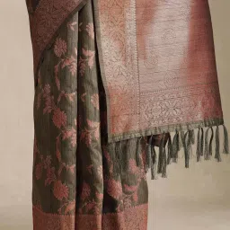 Soch Green Other Floral Saree With Unstitched Blouse image 5