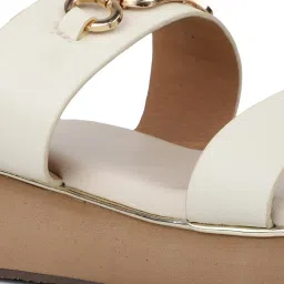 Inc.5 Women's Cream Casual Wedges image 5
