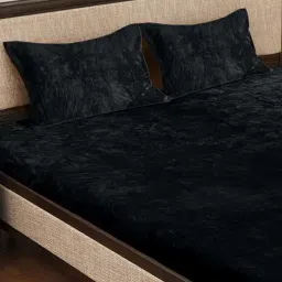 HOSTA HOMES Black Woollen Yarn 300 TC King Fitted Warm Bed Sheet With 2 Pillow Covers image 4