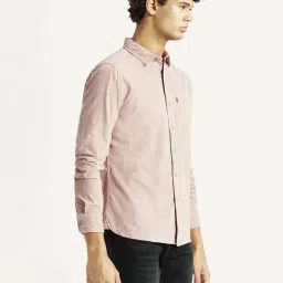 Levi's Mauve Cotton Slim Fit Shirt image 4