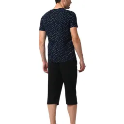 Vimal Jonney Navy & Black Printed T-Shirt & Capris image 2