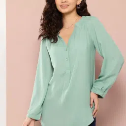 Qurvii Green Regular Fit Shirt-picture-22