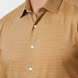 Van Heusen Brown Cotton Slim Fit Printed Shirt image 4